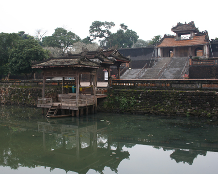 du lich, du lich gia re, tour du lich