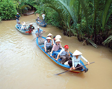 du lich, du lich gia re, tour du lich